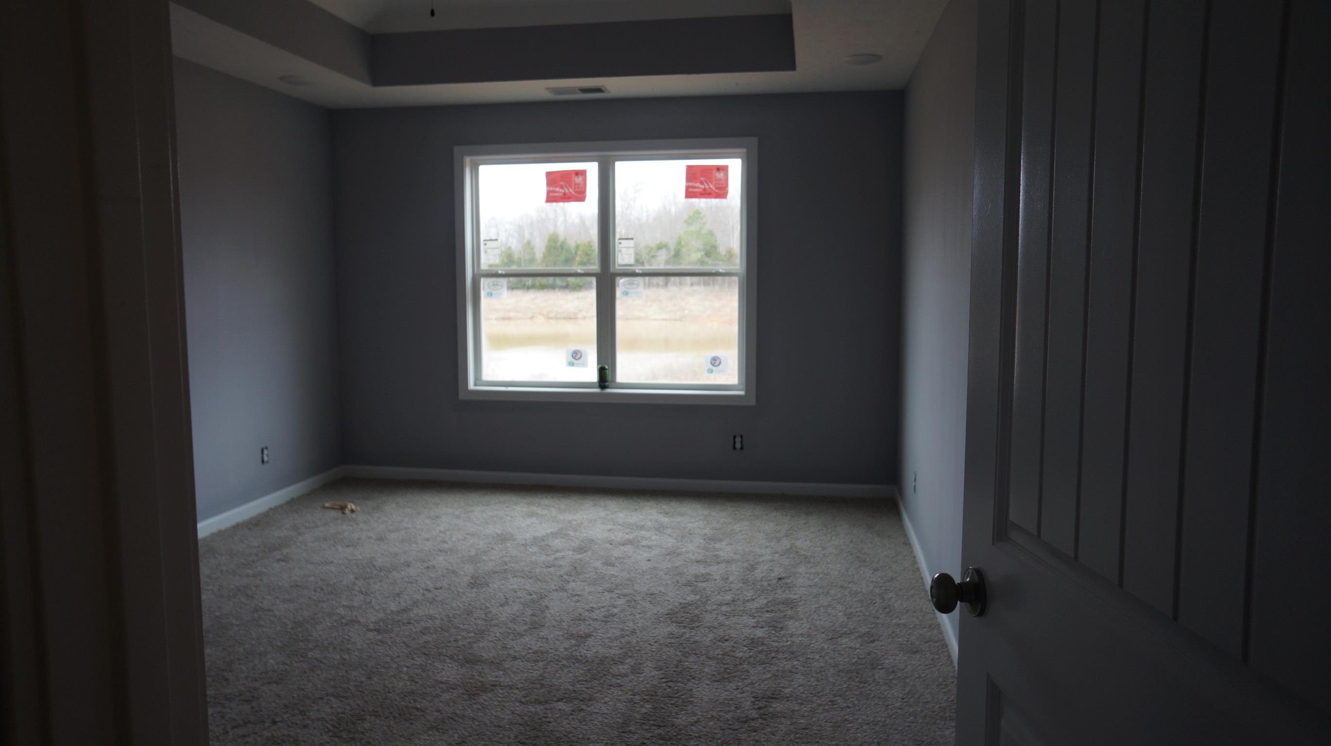 111 Rossview Road Clarksville, TN 37043 - Photo 5 of 17 Gallery Image 5