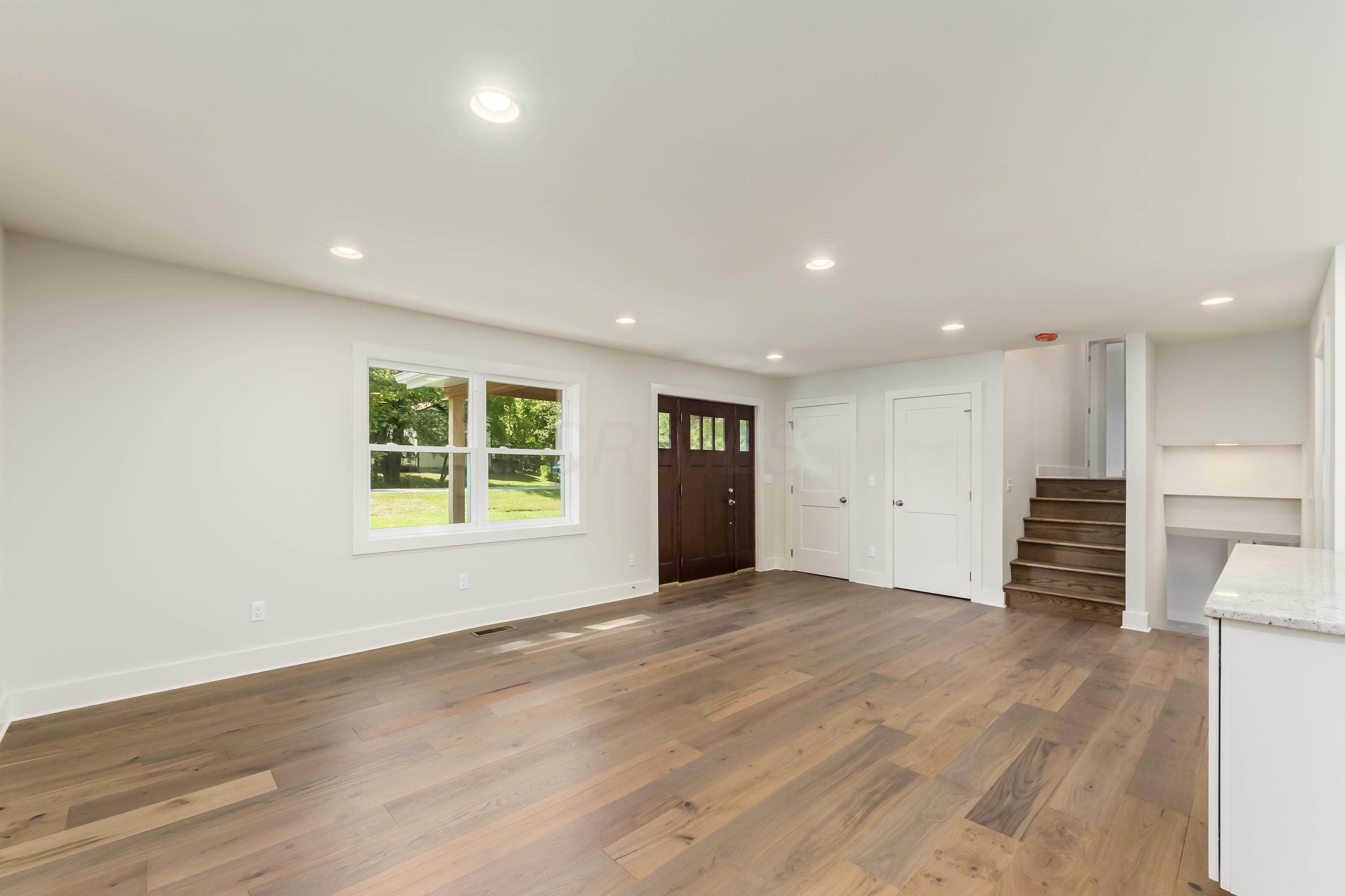 16 Hillgail Road Southwest Pataskala, OH 43062 - Photo 5 of 37 Gallery Image 5