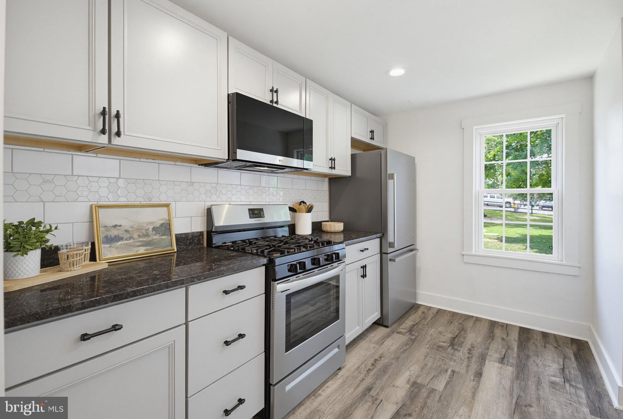 16 North Locust Street Lititz, PA 17543 - Photo 14 of 34 Kitchen