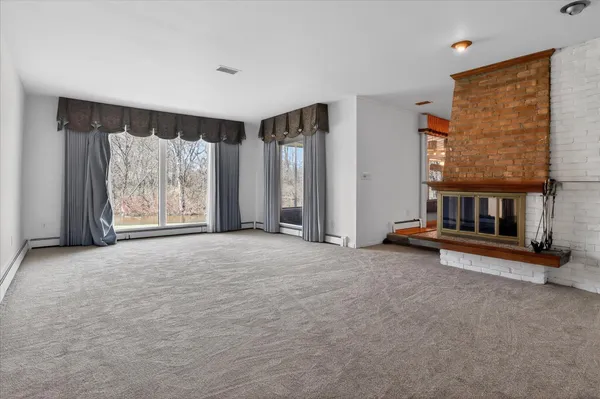 $459,900 | 70506 Sunrise Drive, Edwardsburg, MI 49112