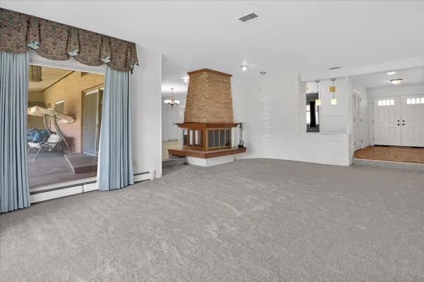 $459,900 | 70506 Sunrise Drive, Edwardsburg, MI 49112