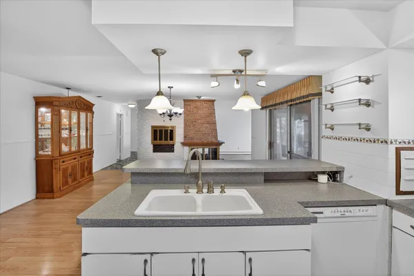 $459,900 | 70506 Sunrise Drive, Edwardsburg, MI 49112
