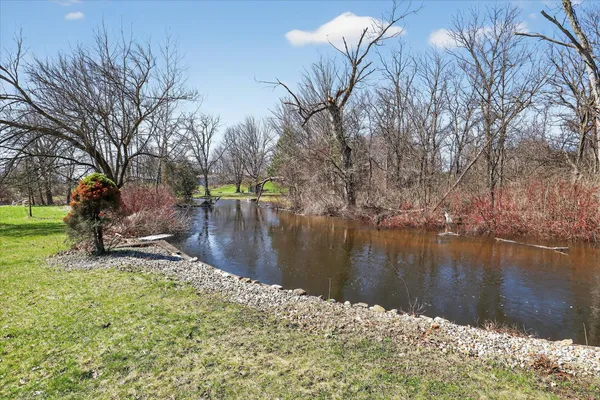 $459,900 | 70506 Sunrise Drive, Edwardsburg, MI 49112