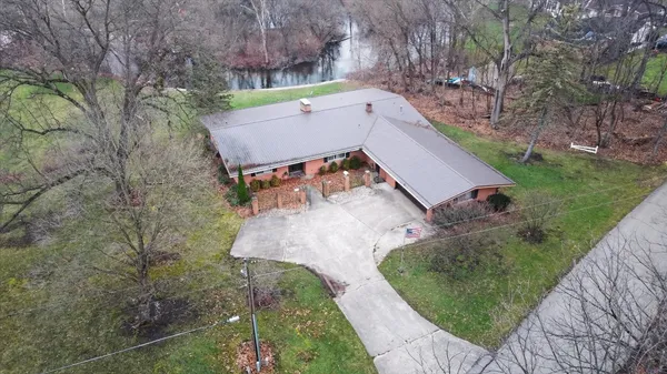 $459,900 | 70506 Sunrise Drive, Edwardsburg, MI 49112