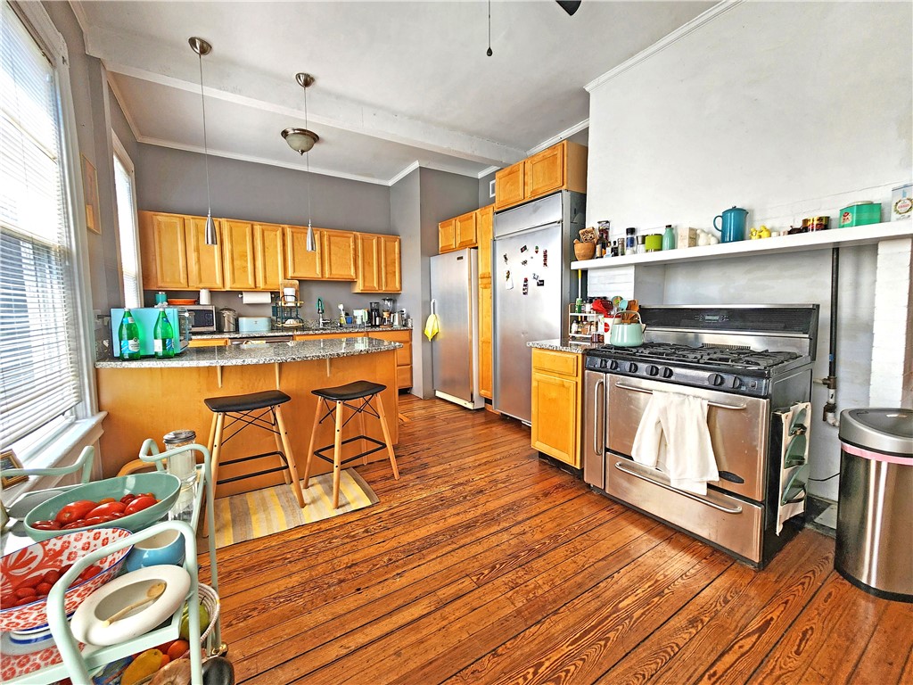 65 America Street Providence, RI 02903 - Photo 6 of 10