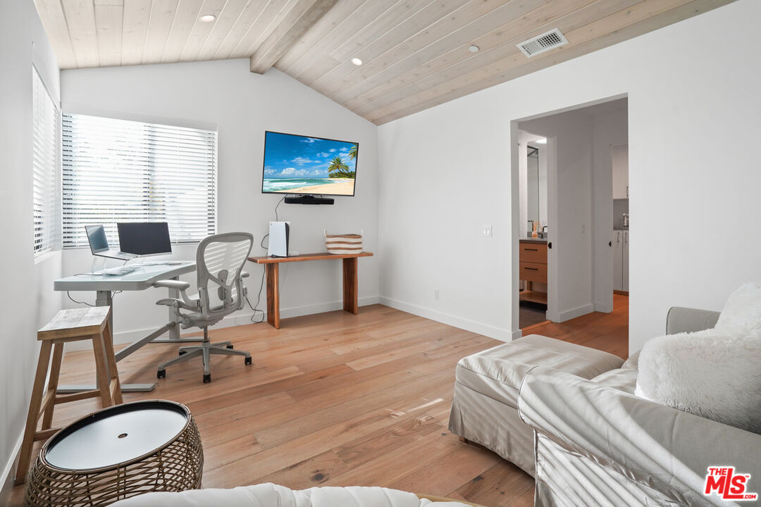 6328 Paseo Cyn Drive Malibu, CA 90265 - Photo 26 of 39