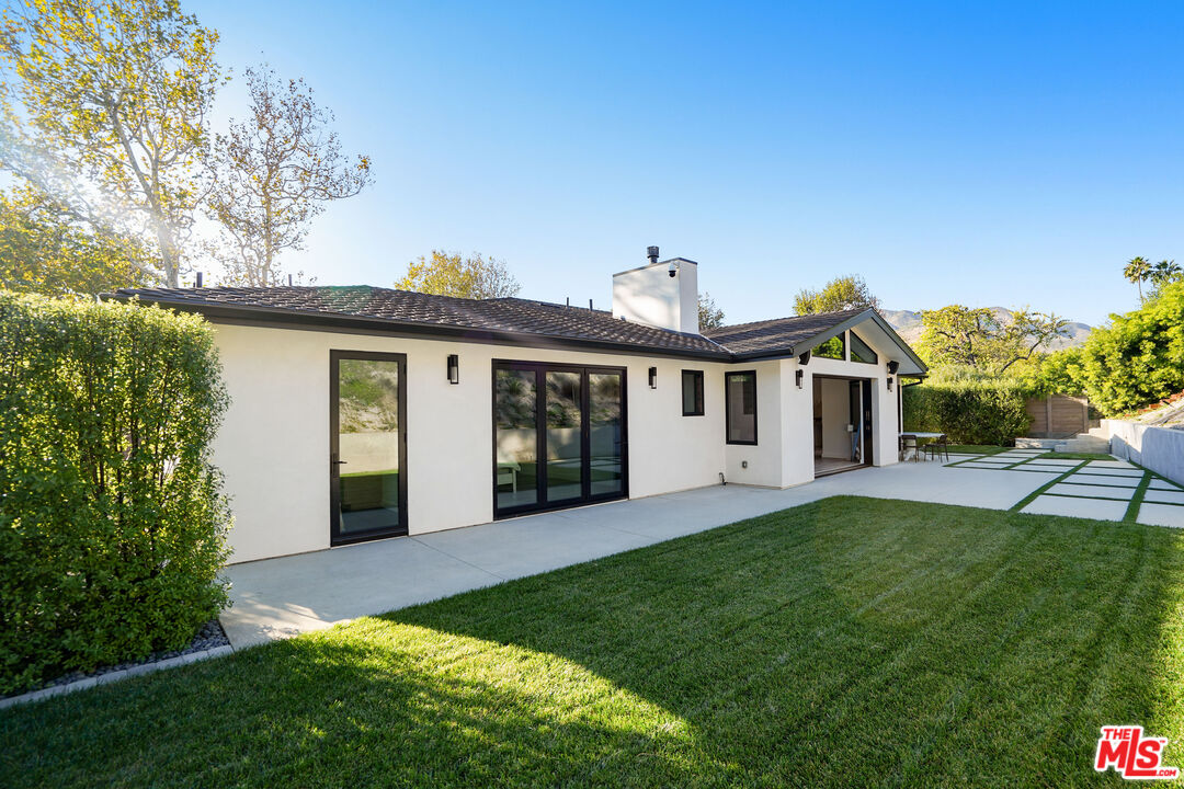 6328 Paseo Cyn Drive Malibu, CA 90265 - Photo 31 of 39