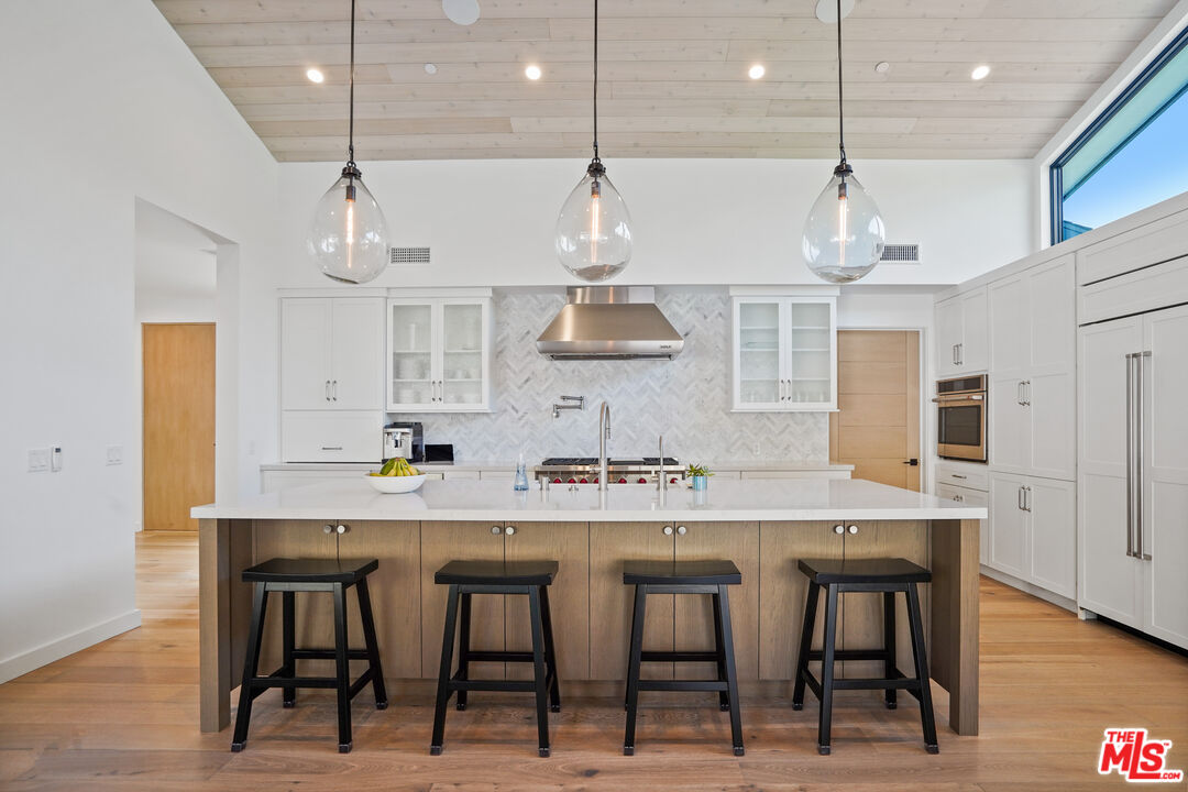 6328 Paseo Cyn Drive Malibu, CA 90265 - Photo 6 of 39