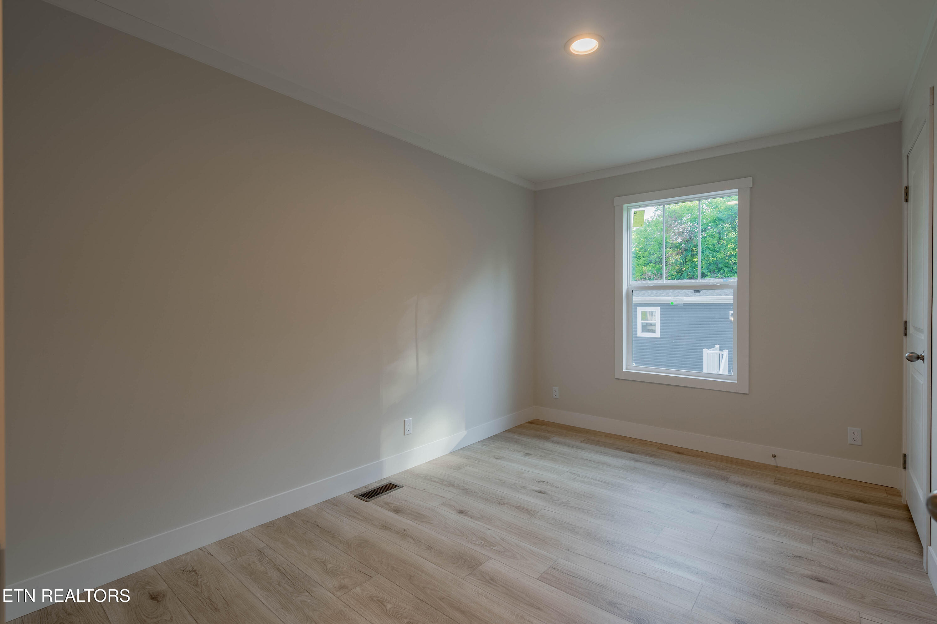2113 Tipton Station Road Knoxville, TN 37920 - Photo 22 of 27 A7300358-HDR
