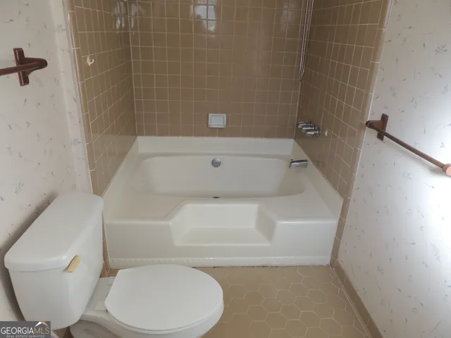 $1,600 | 492 Stonemill Manor, Lithonia, GA 30058