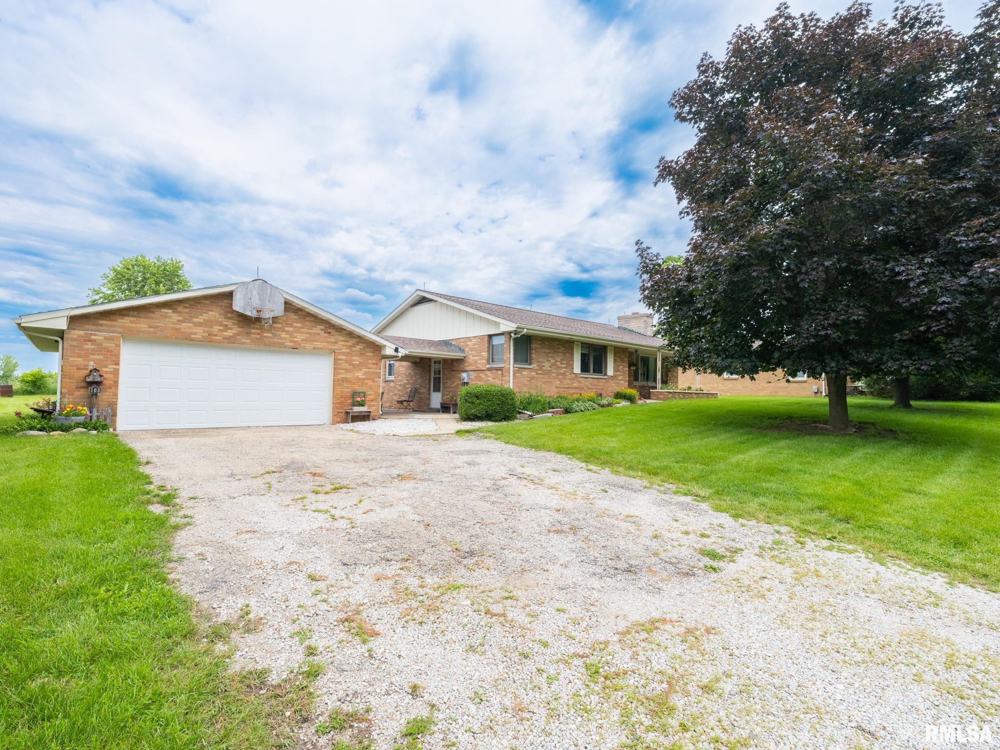 103 Fandel Lane Metamora, IL 61548 - Photo 3 of 62
