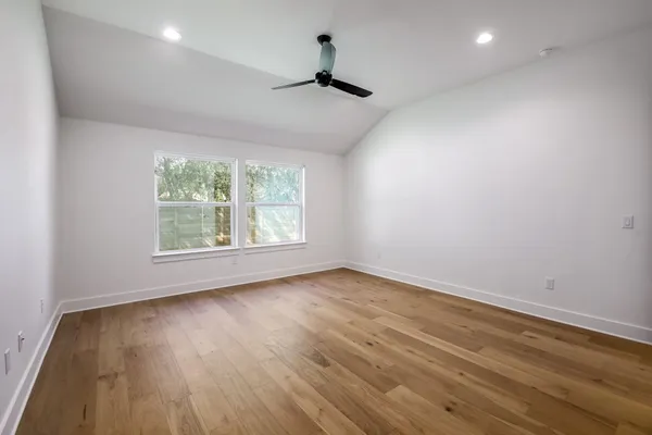 $5,500 | 8302 Kromer Street, Austin, TX 78757