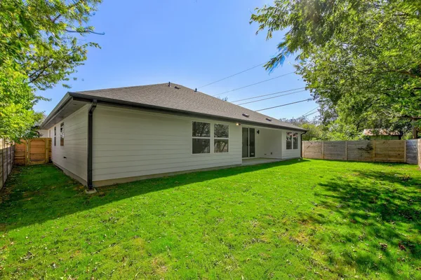 $5,500 | 8302 Kromer Street, Austin, TX 78757