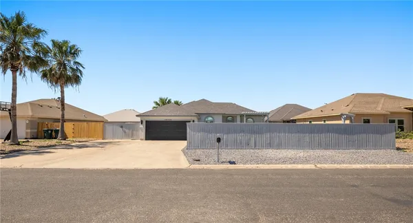 $3,350 | 15705 Escapade Street, Corpus Christi, TX 78418