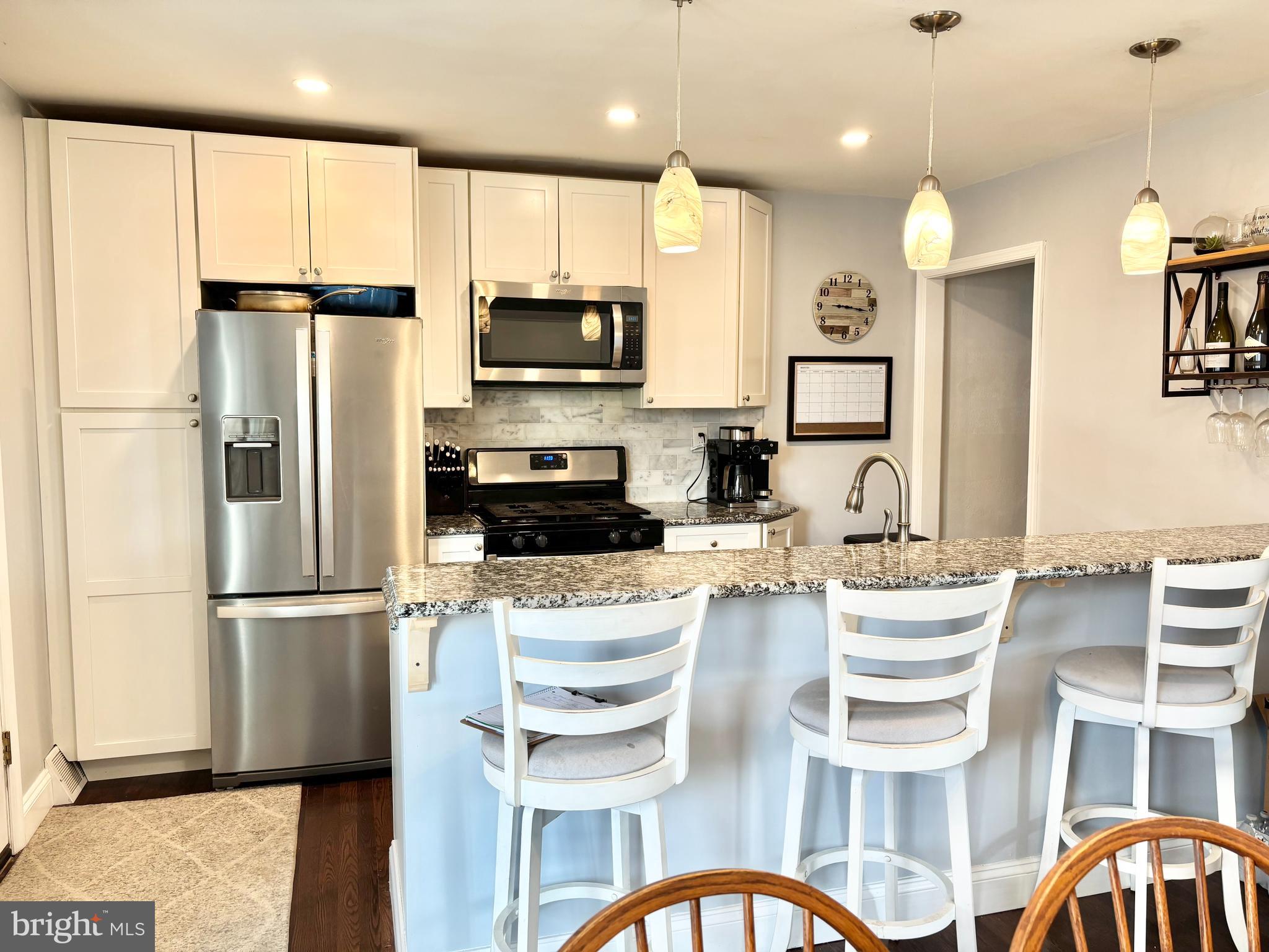 829 Hood Road Swarthmore, PA 19081 - Photo 5 of 37