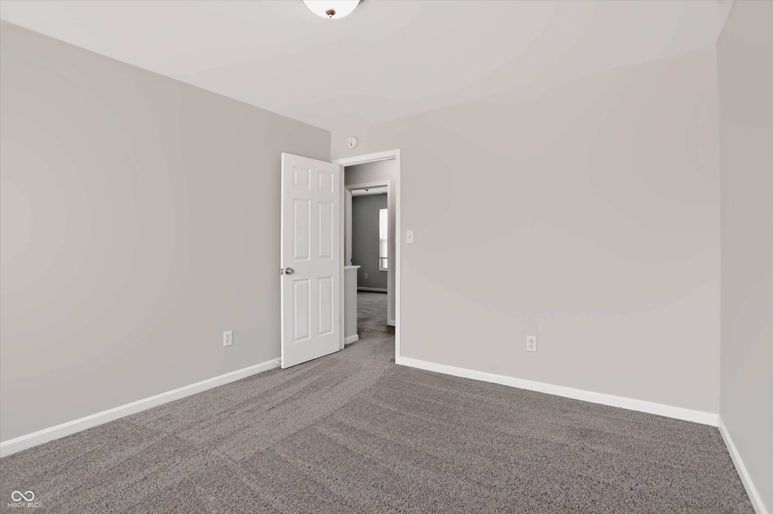 2536 Autumn Road Indianapolis, IN 46229 - Photo 33 of 43 Gallery Image 33