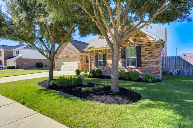 $500,000 | 20219 Stanton Lake Drive, Cypress, TX 77433