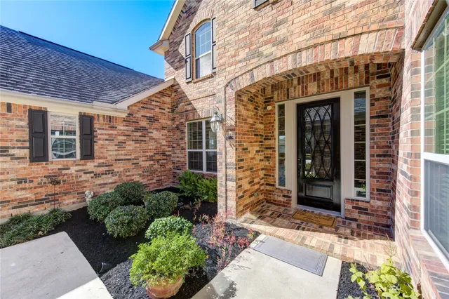 $500,000 | 20219 Stanton Lake Drive, Cypress, TX 77433