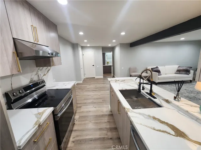 $2,895 | 5460 White Oak Avenue, Unit H106, Encino, CA 91316