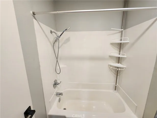 $2,895 | 5460 White Oak Avenue, Unit H106, Encino, CA 91316