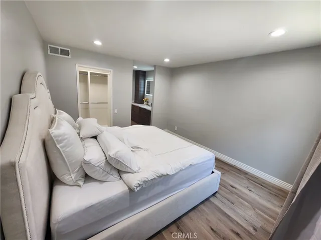 $2,895 | 5460 White Oak Avenue, Unit H106, Encino, CA 91316