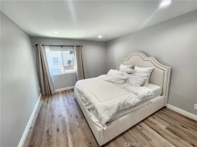 $2,895 | 5460 White Oak Avenue, Unit H106, Encino, CA 91316