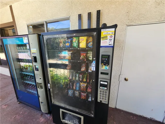 $2,895 | 5460 White Oak Avenue, Unit H106, Encino, CA 91316