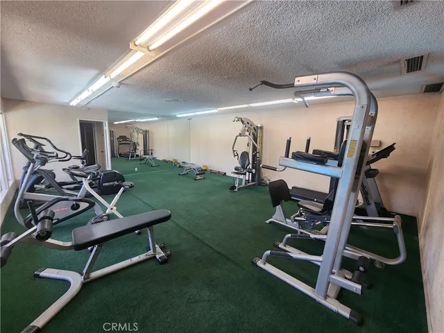 $2,895 | 5460 White Oak Avenue, Unit H106, Encino, CA 91316