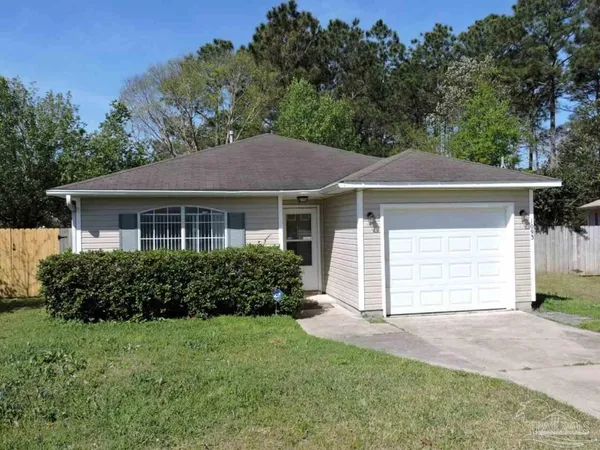 $1,550 | 1093 Antigua Circle, Pensacola, FL 32506