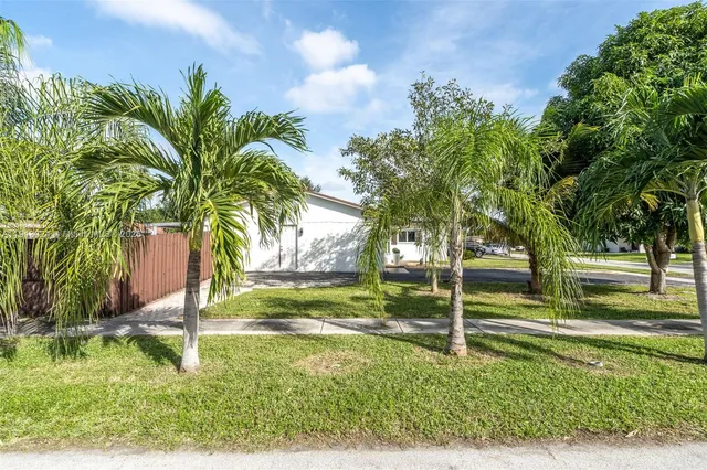 $499,000 | 6841 Northwest 7th Court, Margate, FL 33063