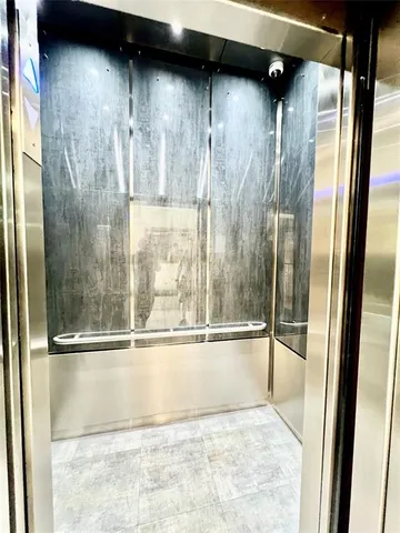 $2,200 | 1000 Northeast 14th Avenue, Unit 503, Hallandale Beach, FL 33009