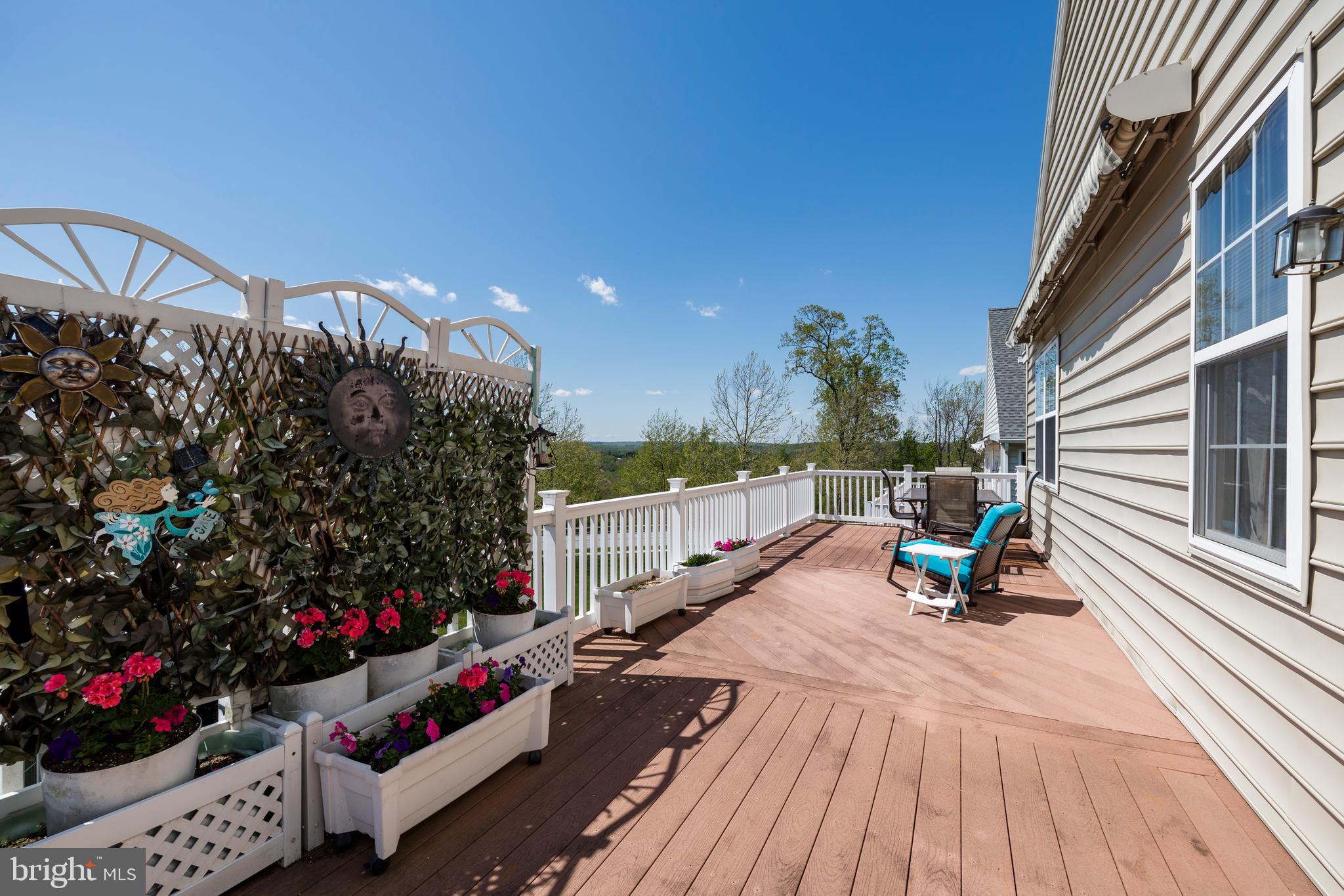 305 Gilmer Road Coatesville, PA 19320 - Photo 37 of 46 Upper Vinyl Deck