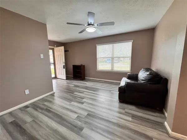 $2,550 | 19115 Saddleville Mills Lane, Cypress, TX 77433