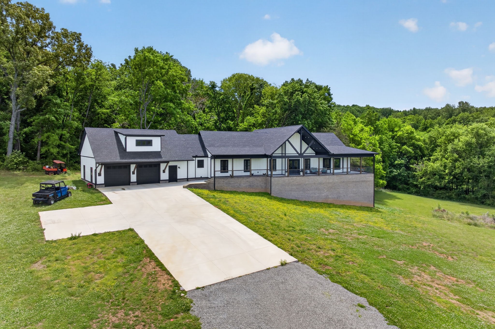1288 Hills Trace Road Morrison, TN 37357 - Photo 3 of 57