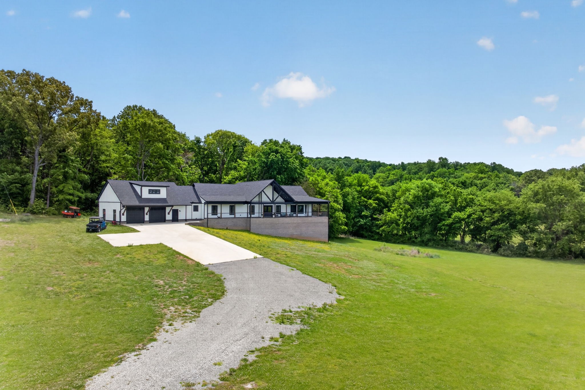 1288 Hills Trace Road Morrison, TN 37357 - Photo 45 of 57 a view of a house with a big yard