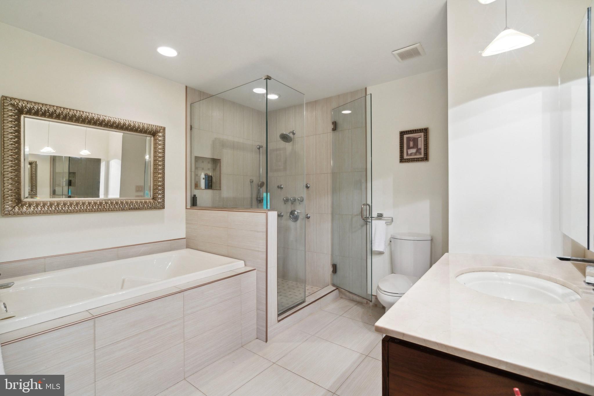 1641 Covington Road Yardley, PA 19067 - Photo 11 of 34