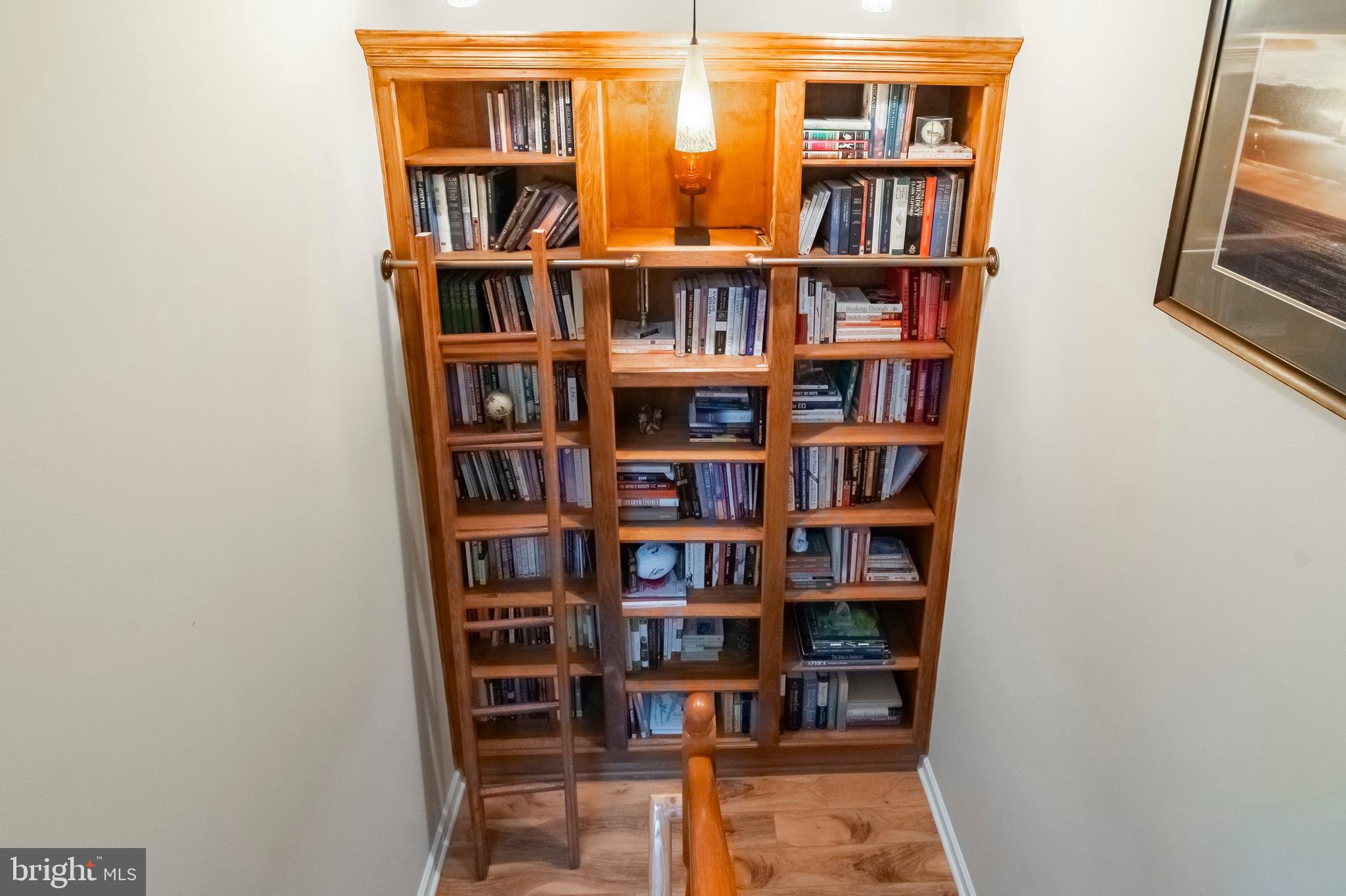 1641 Covington Road Yardley, PA 19067 - Photo 17 of 34