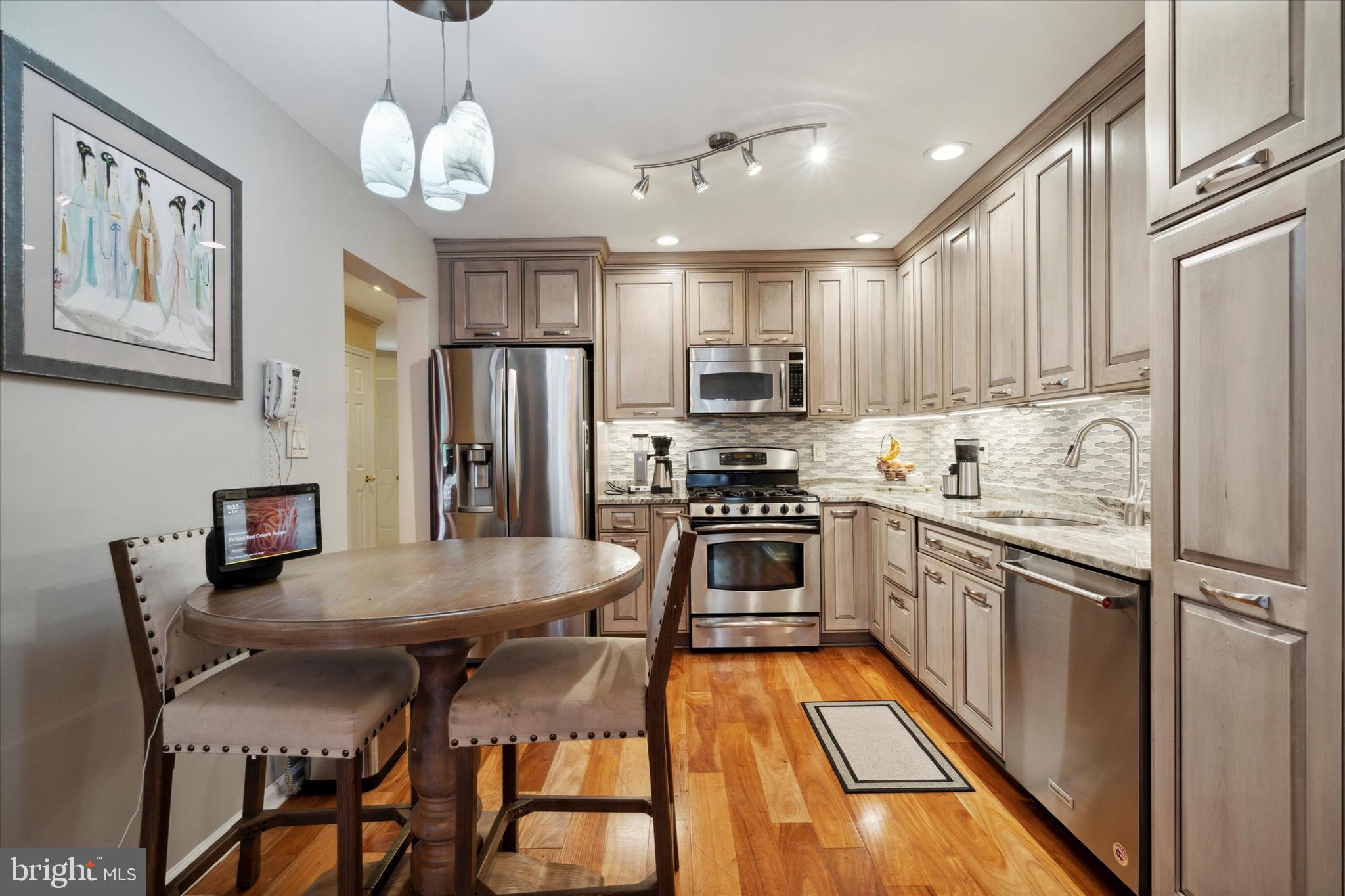 1641 Covington Road Yardley, PA 19067 - Photo 5 of 34