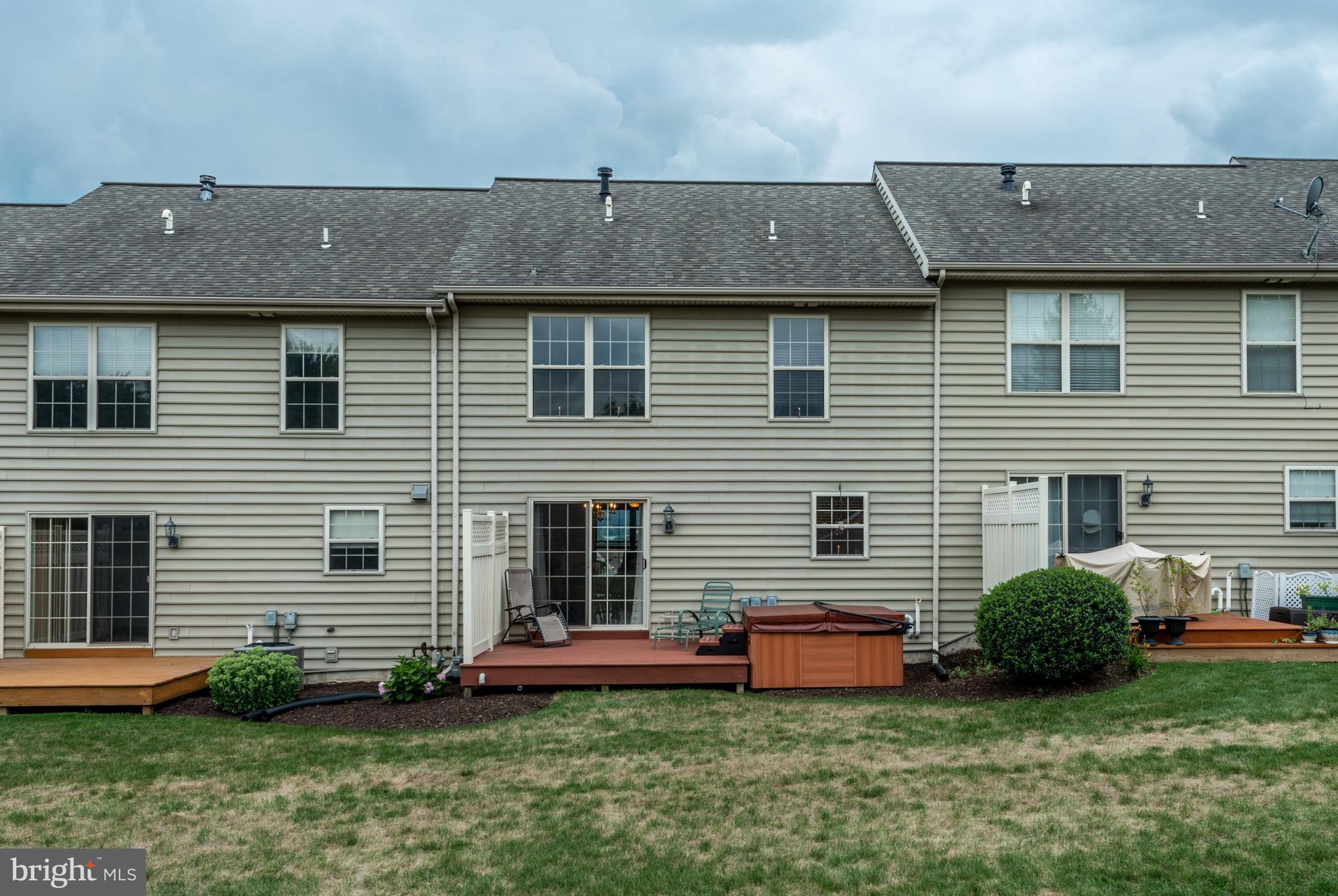 723 Skywalk Lane Lancaster, PA 17601 - Photo 23 of 23 Rear View