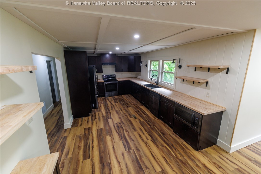 352 Hidden Valley Road Chapmanville, WV 25508 - Photo 25 of 46 Gallery Image 25