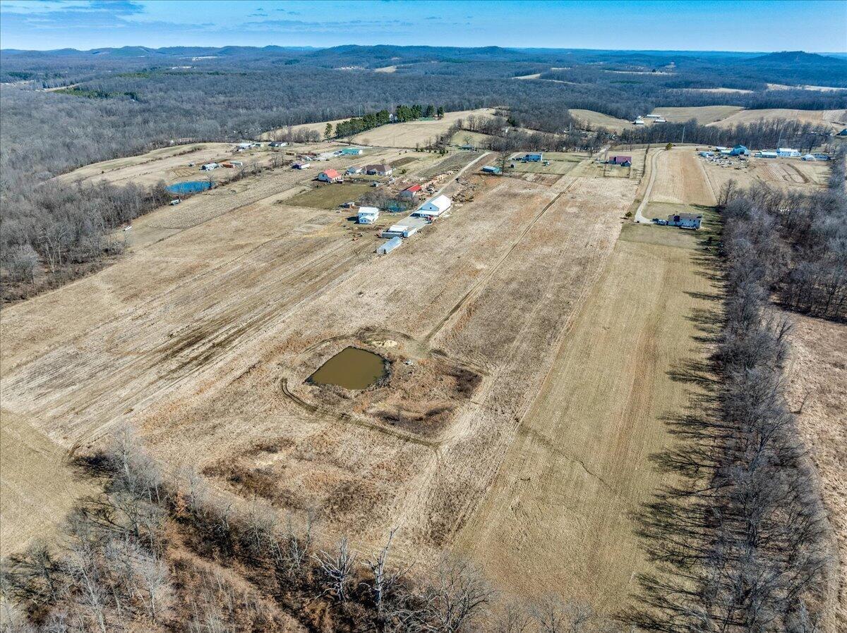 765 Carl Penn Road Waverly, OH 45690 - Photo 5 of 75 05-Five Acres Media - 765 Carl Penn Rd 4