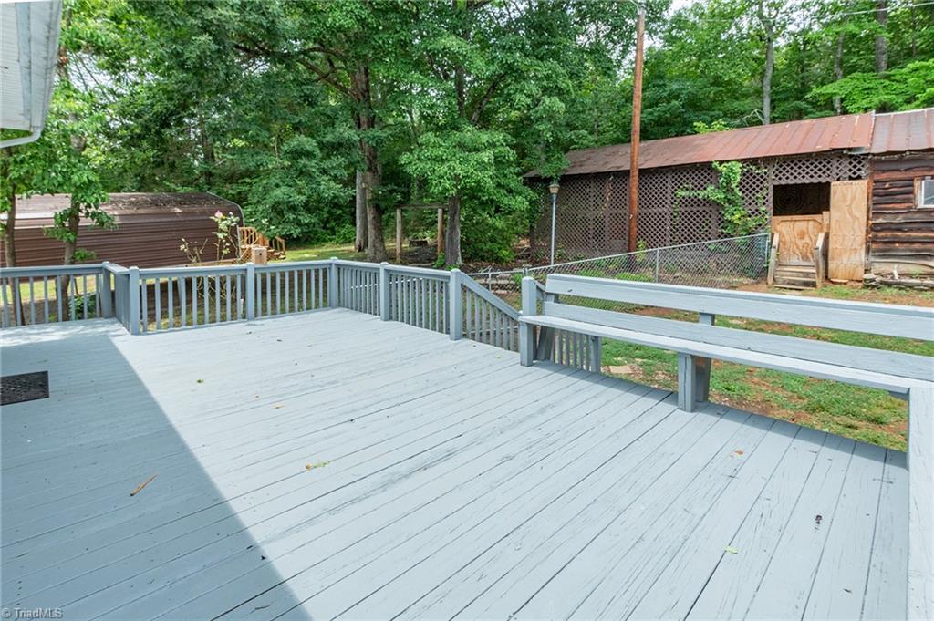 291 Kingwood Road Reidsville, NC 27320 - Photo 40 of 49 large deck