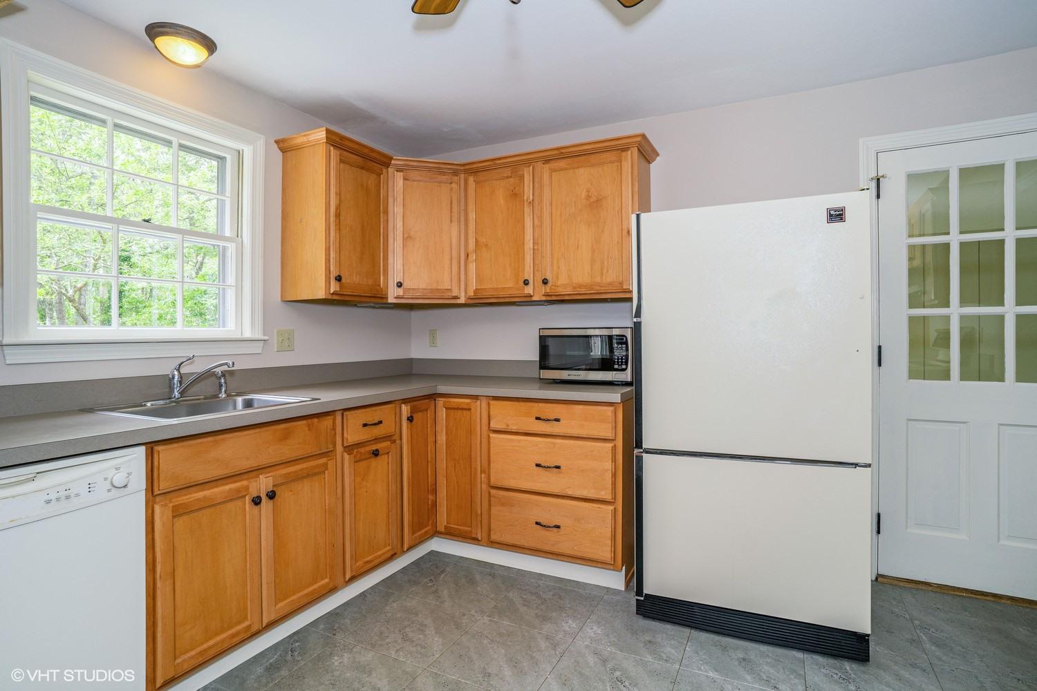 9 Cove Road Harwich, MA 02645 - Photo 5 of 15 Additional Photo