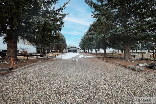 $689,000 | 3938 South 4413 West, Rexburg, ID 83440