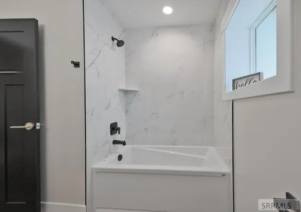 $689,000 | 3938 South 4413 West, Rexburg, ID 83440