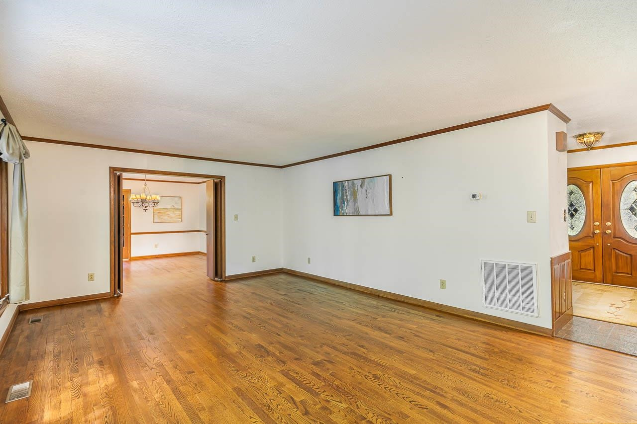 8600 Lawn Court Raleigh, NC 27613 - Photo 11 of 31 Den/Family/Great Room