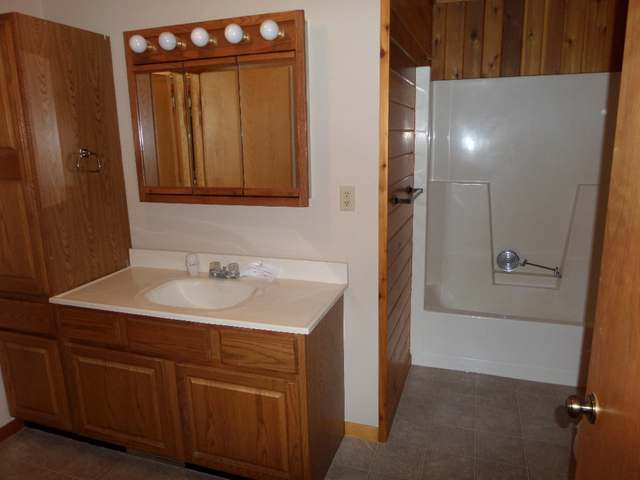 3458 Rocky Shores Road Rhinelander, WI 54501 - Photo 6 of 12 Gallery Image 6