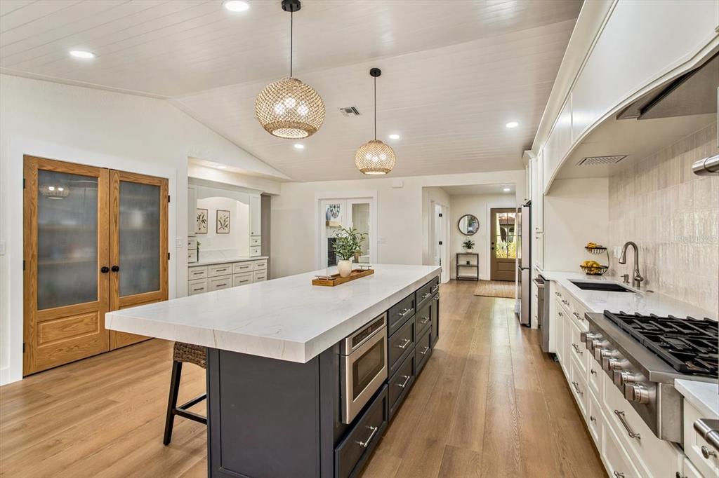 106 Palm Street Windermere, FL 34786 - Photo 8 of 33