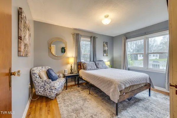 $365,000 | 1326 Valley Drive, Unit 8, Bristol, TN 37620