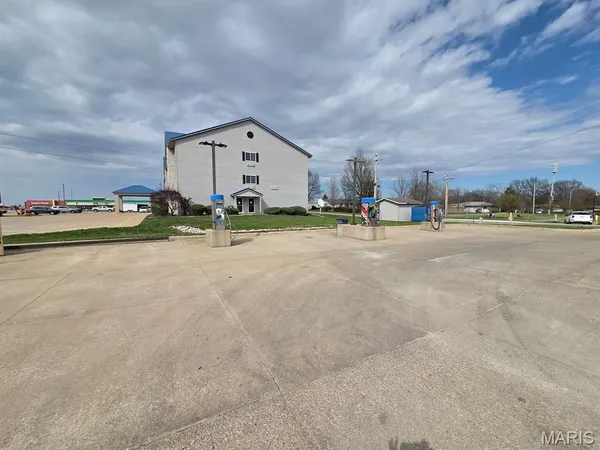 $499,000 | 1003 Brose Avenue, Canton, MO 63435